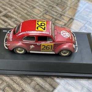 SCHUCO VW KAFER, De Hohenlohe-Alvarez (dirty) Limited edition 1000